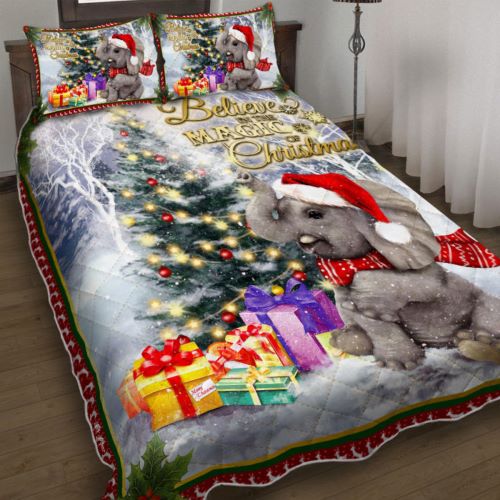 bedroom christmas ideas Elephant Christmas Quilt Bed Set