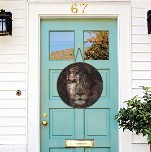 Painting Of Jesus Knocking At The Door Jesus Is My God Lion Round Wooden Sign