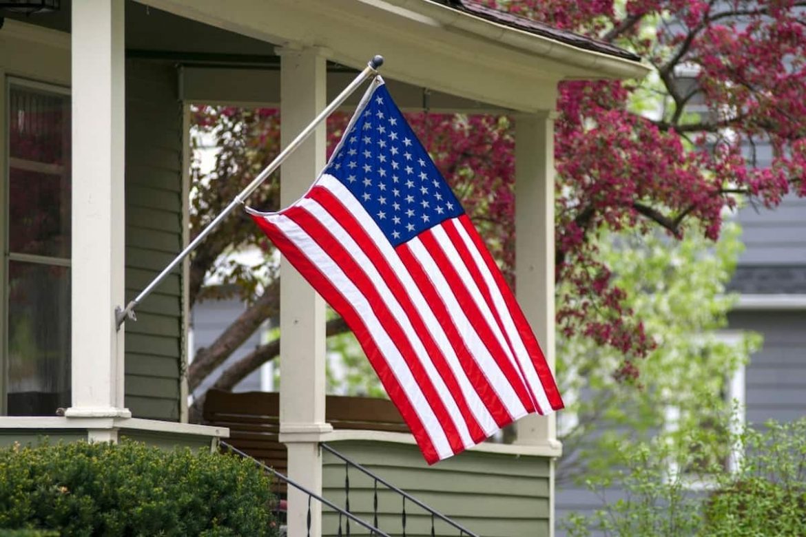 Patriotic Decor: The Fancy Patterns For All National Holidays