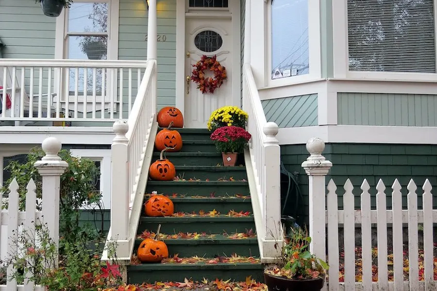 decorate the steps