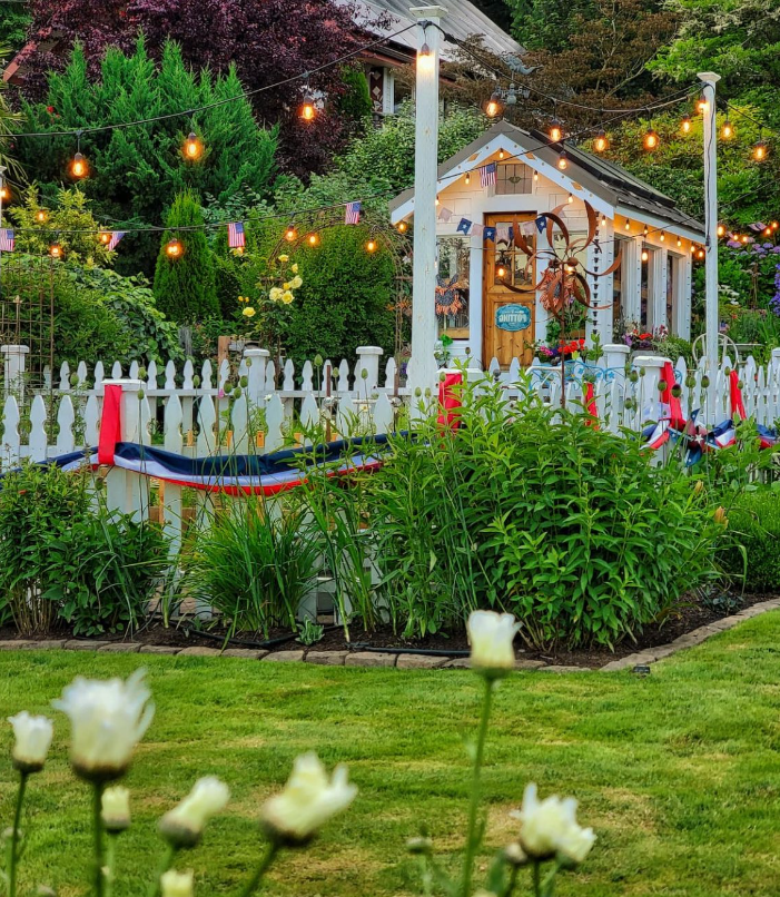 Patriotic outdoor decor