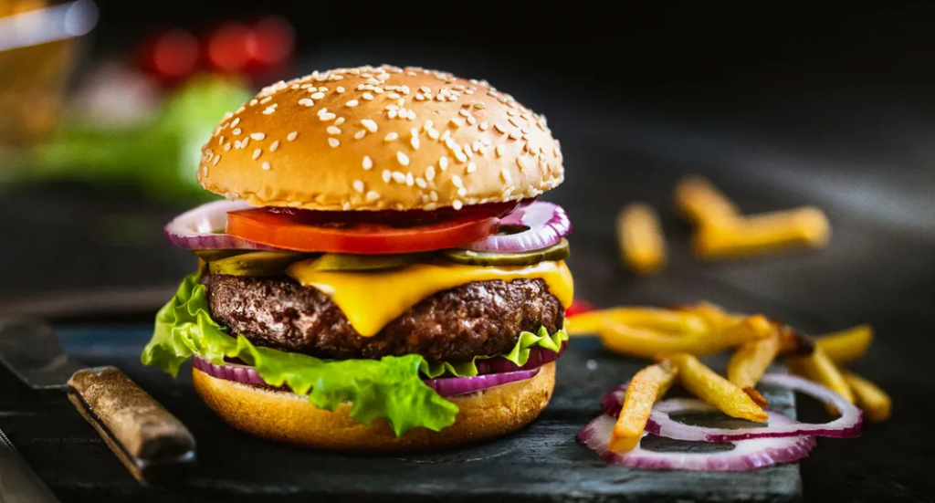 CLASSIC BURGERS WITH SAVORY SAUCE