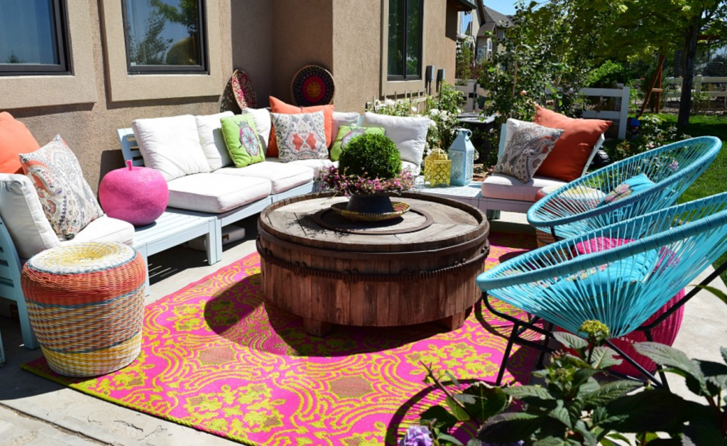 Eclectic Garden Style